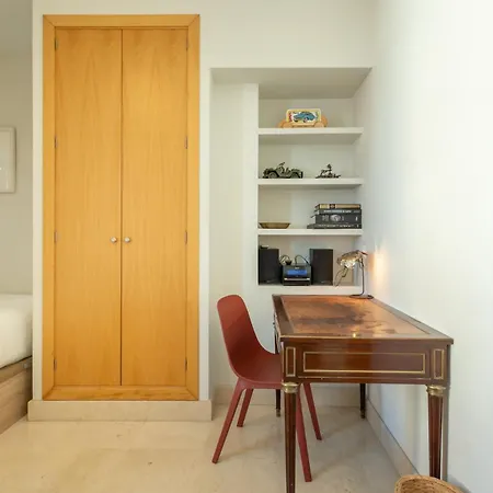 Apartment Tentudia Charming With Private Roof-top Or Patio In San Bernardo By Ocityzen *